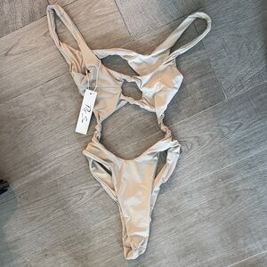 NWT Beige riot swim Cut-Out Swimsuit